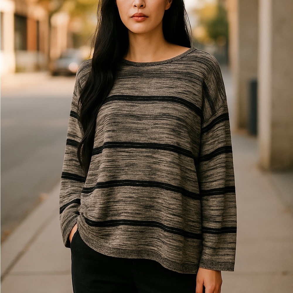 Eileen Fisher Coastal Black White & Gray Blend Knit Striped Linen Sweater Sz M